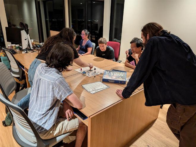 重金打造游戏梦想豪宅玩家：真的秀不朽情缘支持20人线下开黑夫妻(图4)